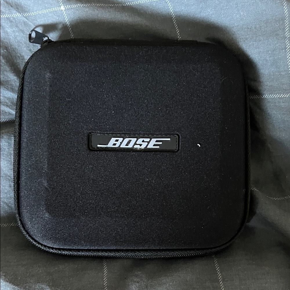 Bose Hard Shell Travel Carrying Case Headphones Storage Black